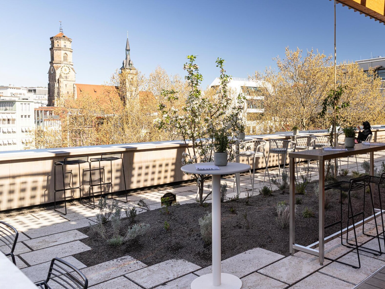 Dachterrasse, Blick zur Stiftskirche, SMG, Sarah Schmid